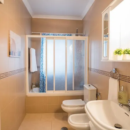 아파트 A Casinha Da *