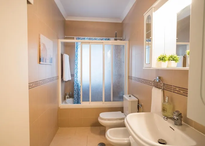 شقة A Casinha Da *