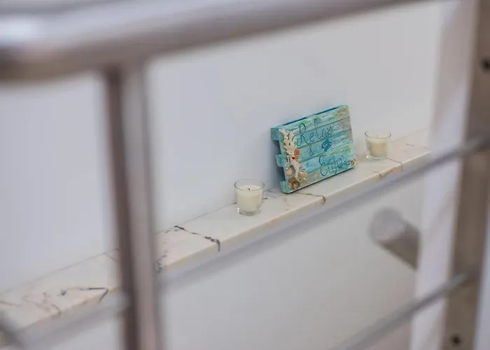 شقة A Casinha Da *